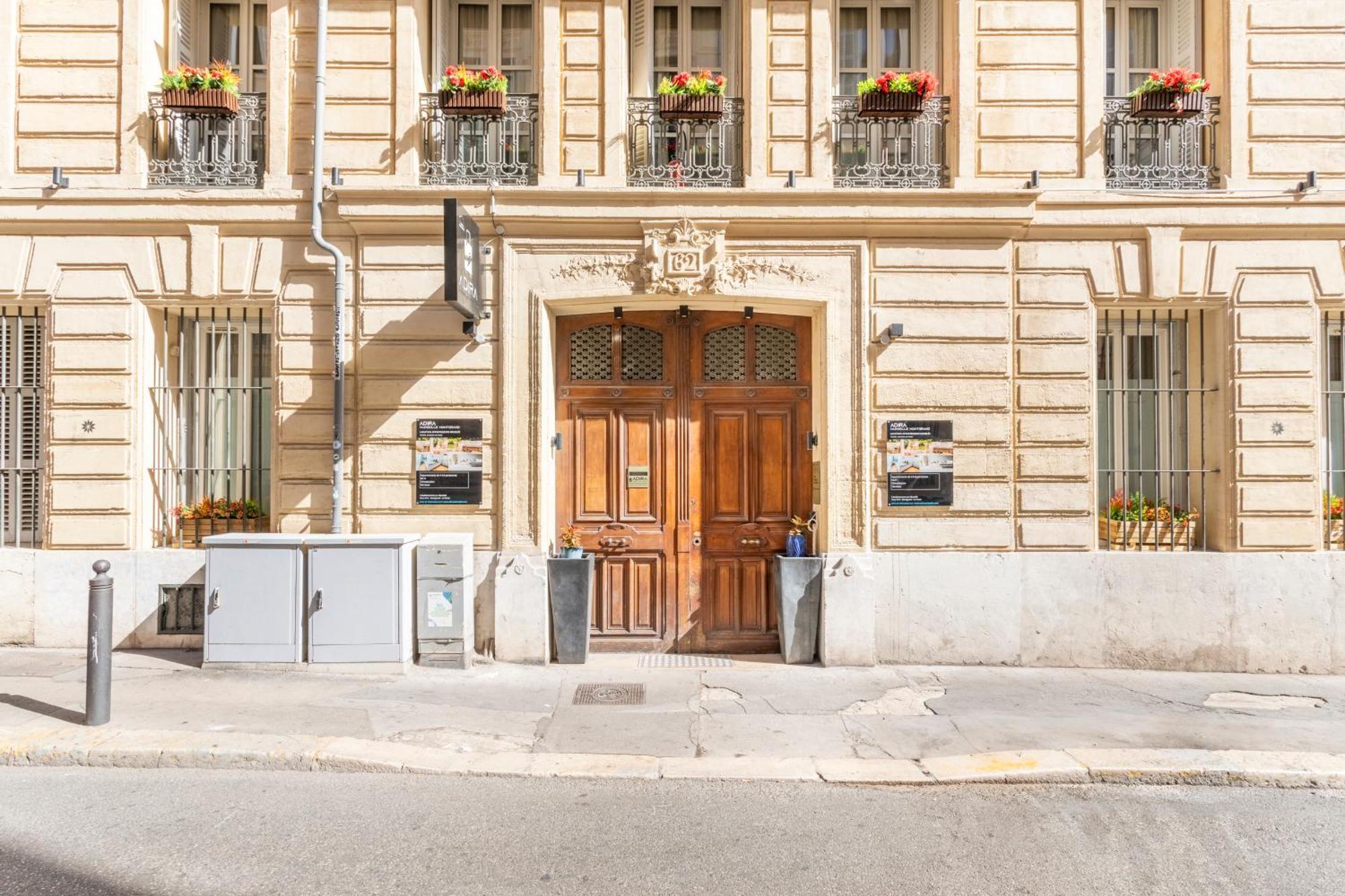 Adira Marseille Montgrand 2 Etoiles公寓 外观 照片